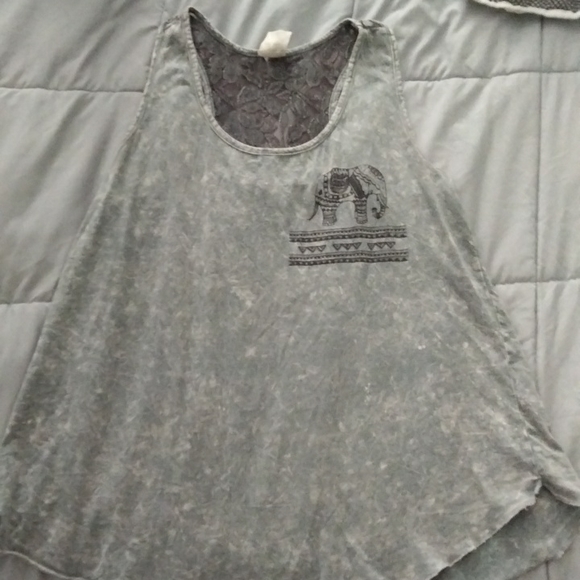 Elephant tank top - Picture 1 of 3